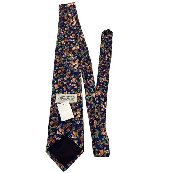 NWT, Vintage Banana Republic Safari & Travel Clothing Co Men's Cotton Floral Tie - Picture 13 of 13